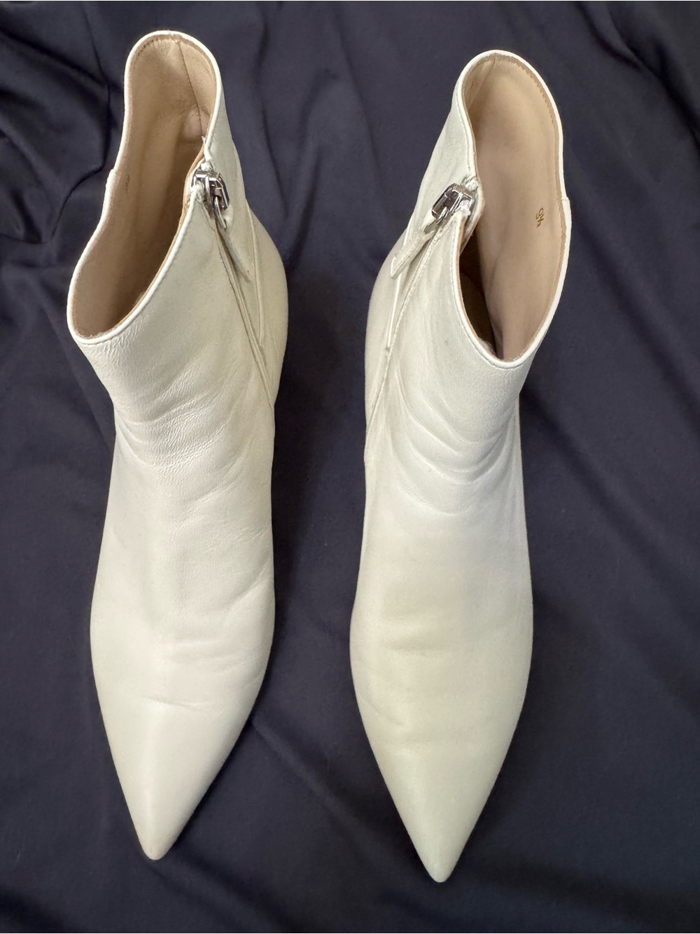 Everlane White Bone Leather Pointed Toe Kitten Heel Editor Ankle Boot 9.5